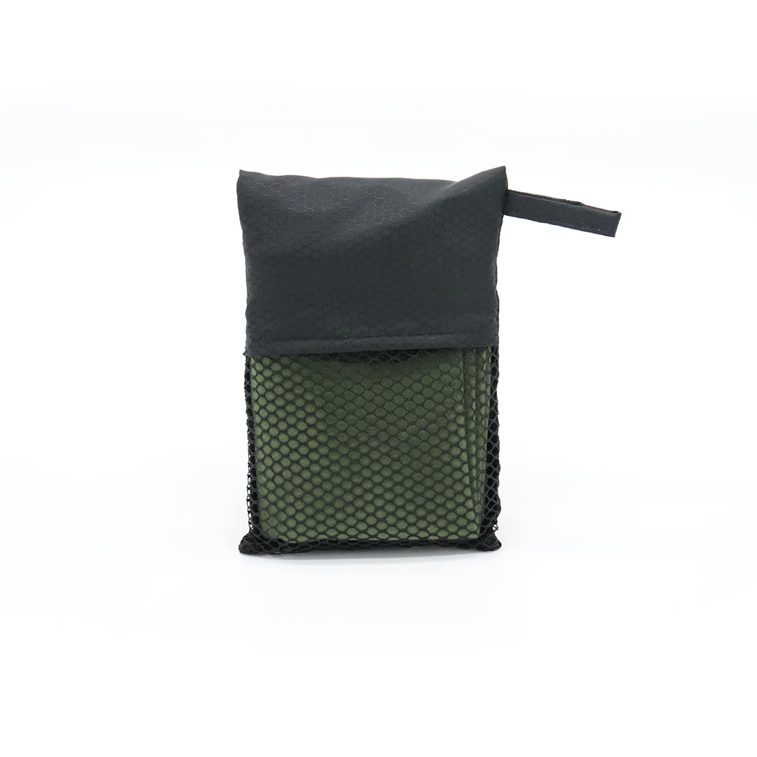 Toalla Deportiva de Microfibra 40cmx35cm / Unicolor - Imagen 8